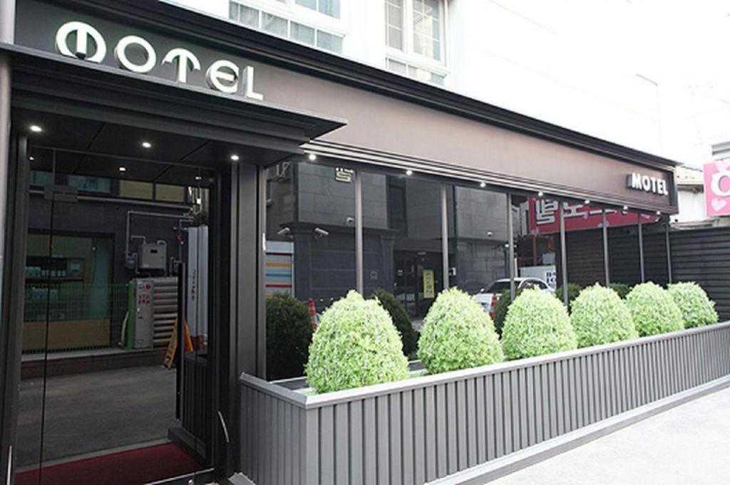 Sinyoung Motel Seúl Exterior foto