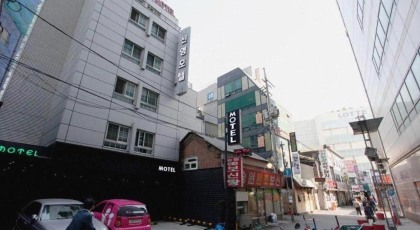 Sinyoung Motel Seúl Exterior foto
