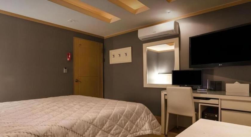 Sinyoung Motel Seúl Exterior foto