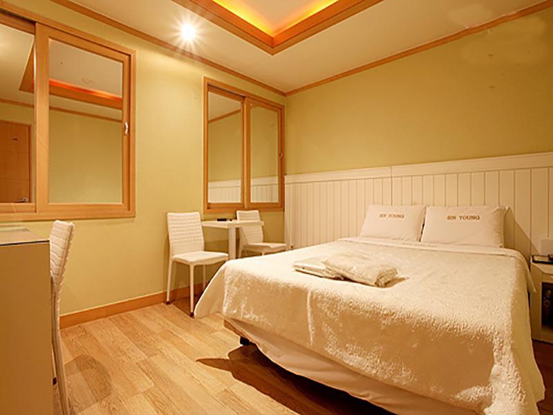 Sinyoung Motel Seúl Exterior foto